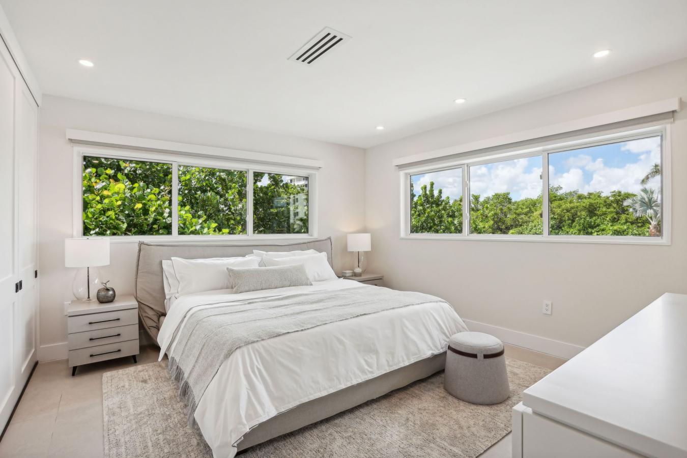 Highland Beach, Florida, 33487, United States, 2 Bedrooms Bedrooms, ,Residential,For Sale,1828839