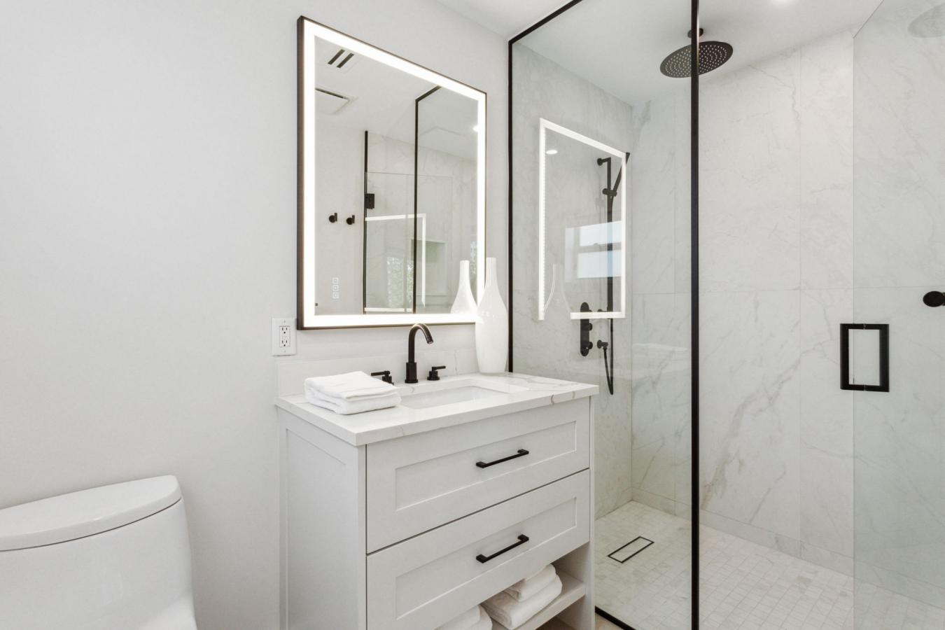 Highland Beach, Florida, 33487, United States, 2 Bedrooms Bedrooms, ,Residential,For Sale,1828839