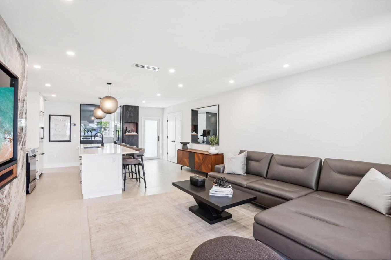 Highland Beach, Florida, 33487, United States, 2 Bedrooms Bedrooms, ,Residential,For Sale,1828839