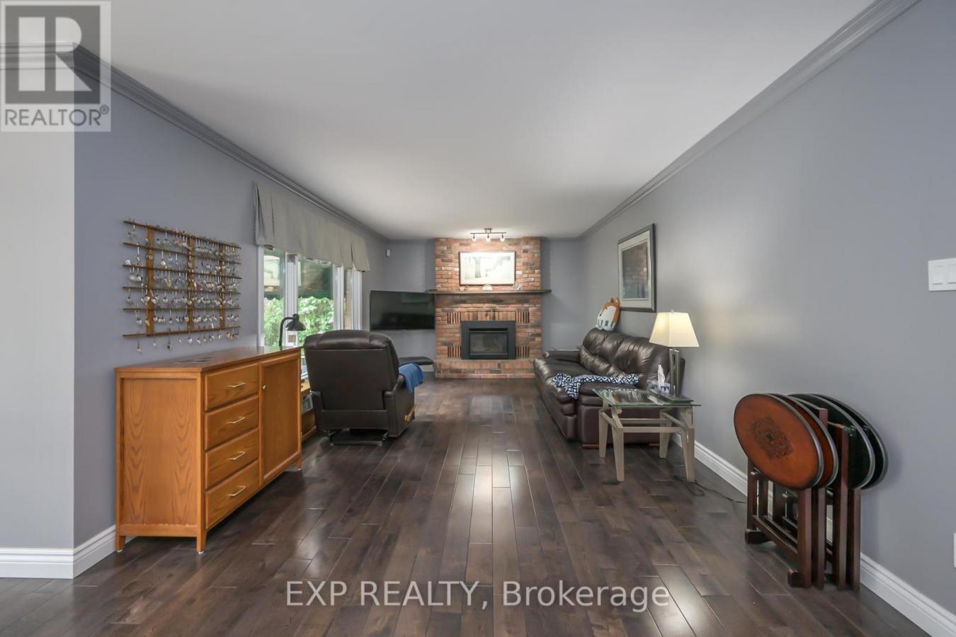 London North (North A), ON, N6G4W5, Canada, 5 Bedrooms Bedrooms, ,Residential,For Sale,1828838
