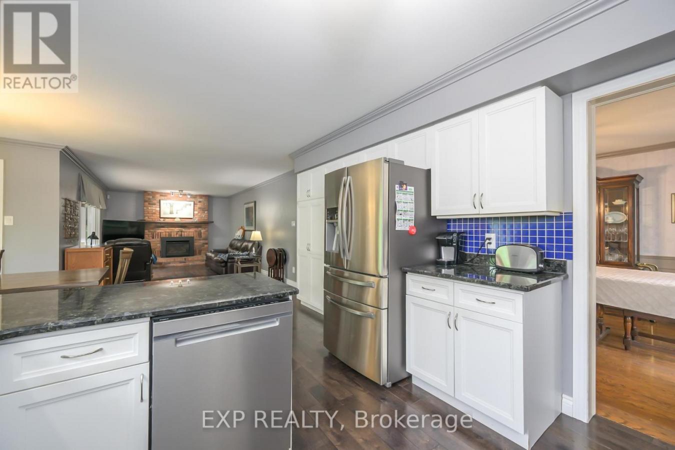 London North (North A), ON, N6G4W5, Canada, 5 Bedrooms Bedrooms, ,Residential,For Sale,1828838
