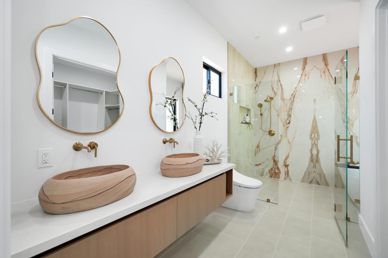 Walnut Creek, Contra Costa, 94596, United States, 6 Bedrooms Bedrooms, ,4 BathroomsBathrooms,Residential,For Sale,1877687