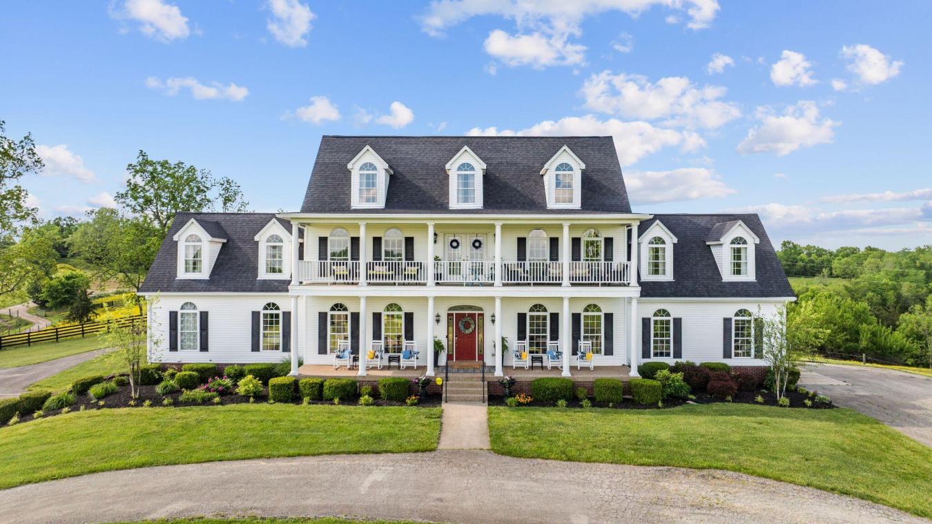 Lawrenceburg, Kentucky, 40342, United States, 5 Bedrooms Bedrooms, ,3 BathroomsBathrooms,Residential,For Sale,1828837