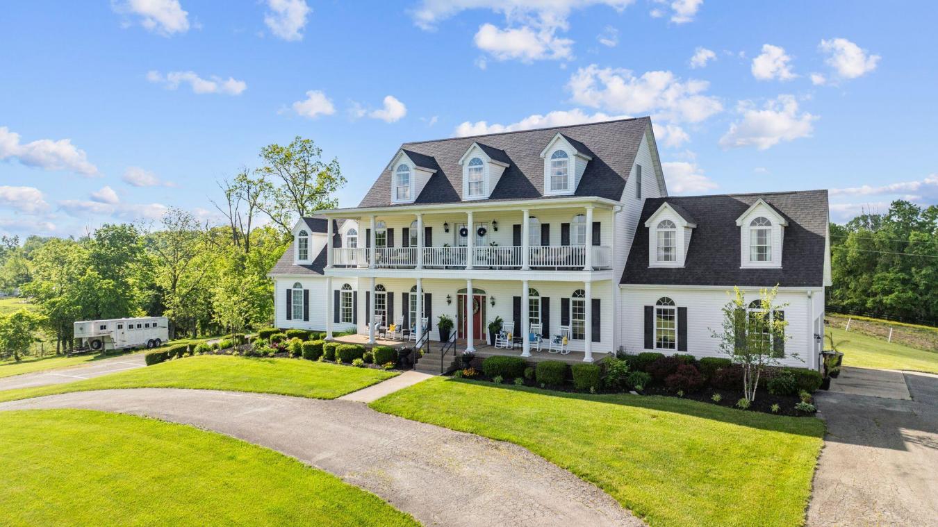 Lawrenceburg, Kentucky, 40342, United States, 5 Bedrooms Bedrooms, ,3 BathroomsBathrooms,Residential,For Sale,1828837
