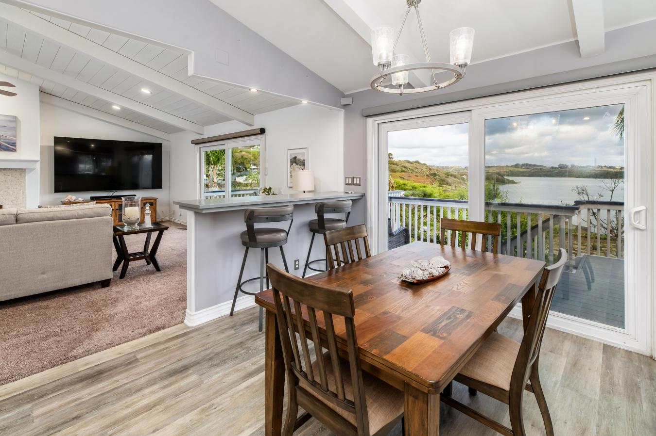 Carlsbad, San Diego, 92008, United States, 4 Bedrooms Bedrooms, ,2 BathroomsBathrooms,Residential,For Sale,1828833