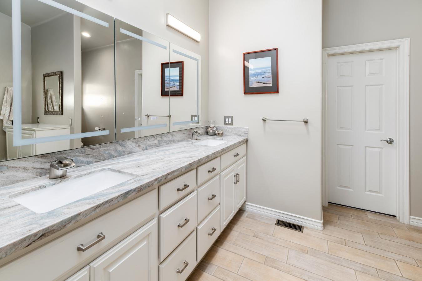 Carlsbad, San Diego, 92008, United States, 4 Bedrooms Bedrooms, ,2 BathroomsBathrooms,Residential,For Sale,1828833
