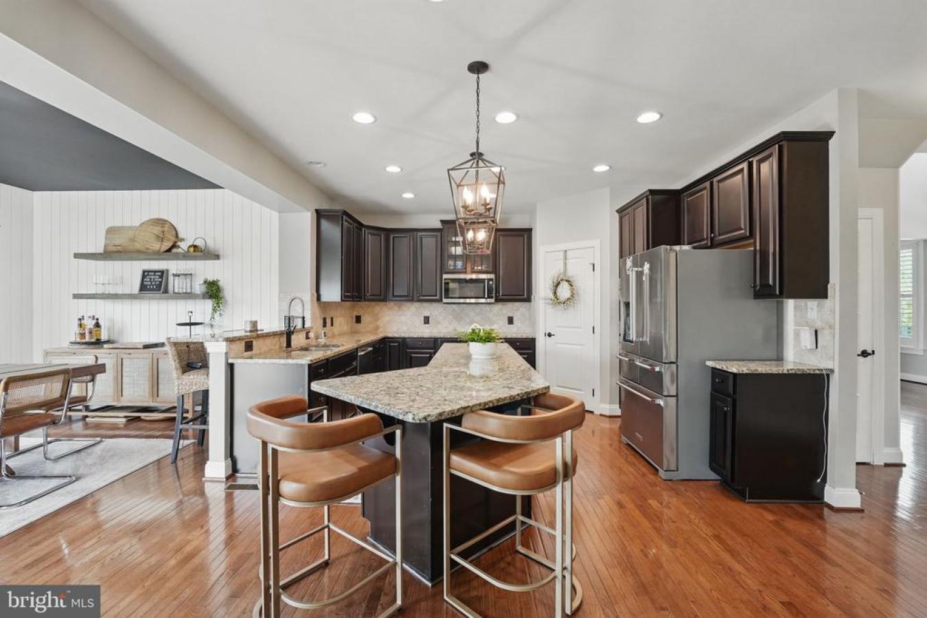 Chantilly, Virginia, 20152, United States, 5 Bedrooms Bedrooms, ,3 BathroomsBathrooms,Residential,For Sale,1828829