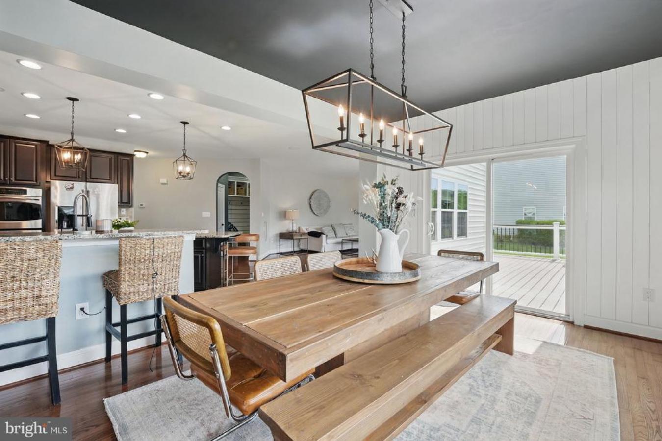 Chantilly, Virginia, 20152, United States, 5 Bedrooms Bedrooms, ,3 BathroomsBathrooms,Residential,For Sale,1828829