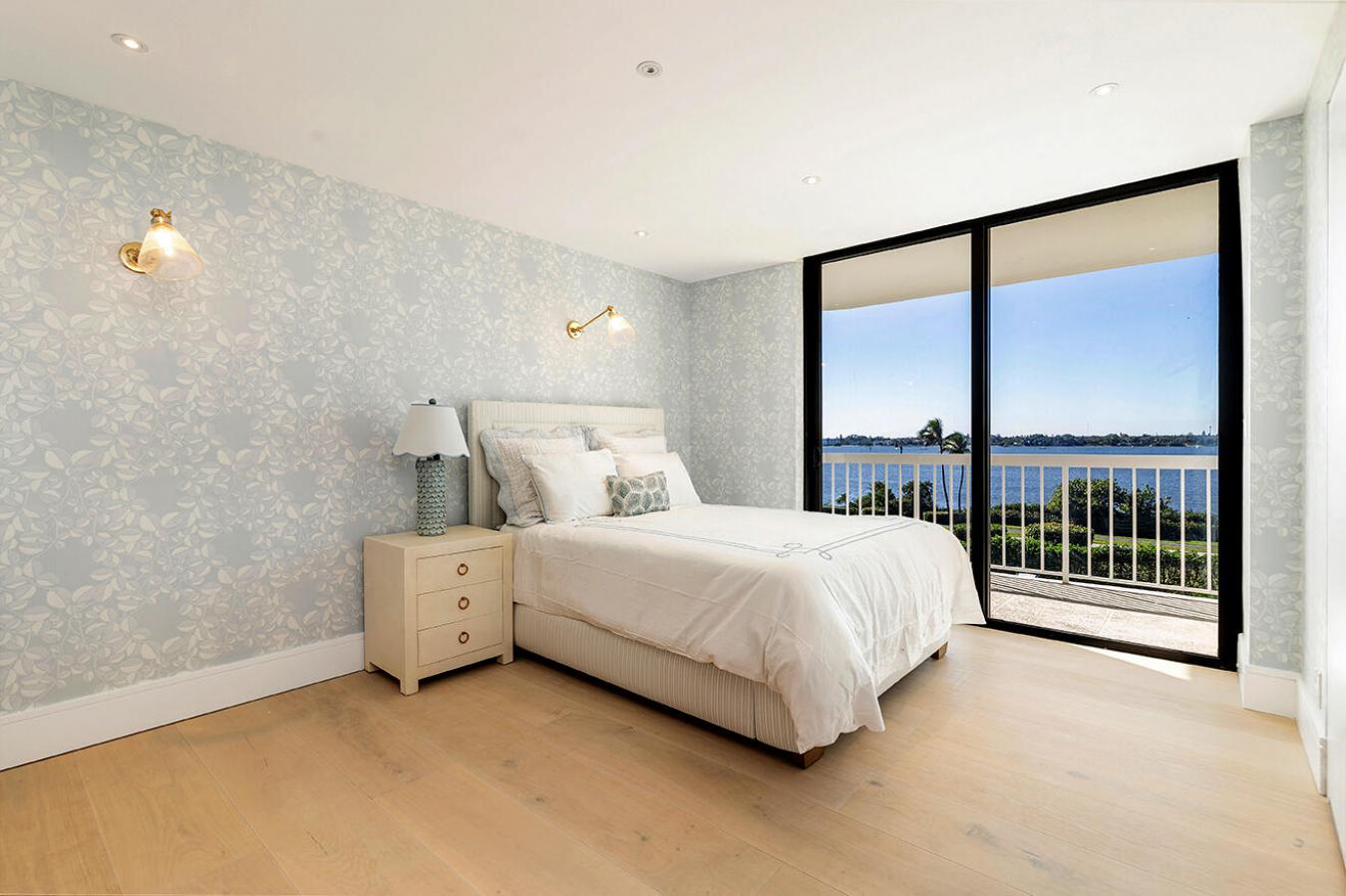 Palm Beach, Florida, 33480, United States, 3 Bedrooms Bedrooms, ,3 BathroomsBathrooms,Residential,For Sale,1824307