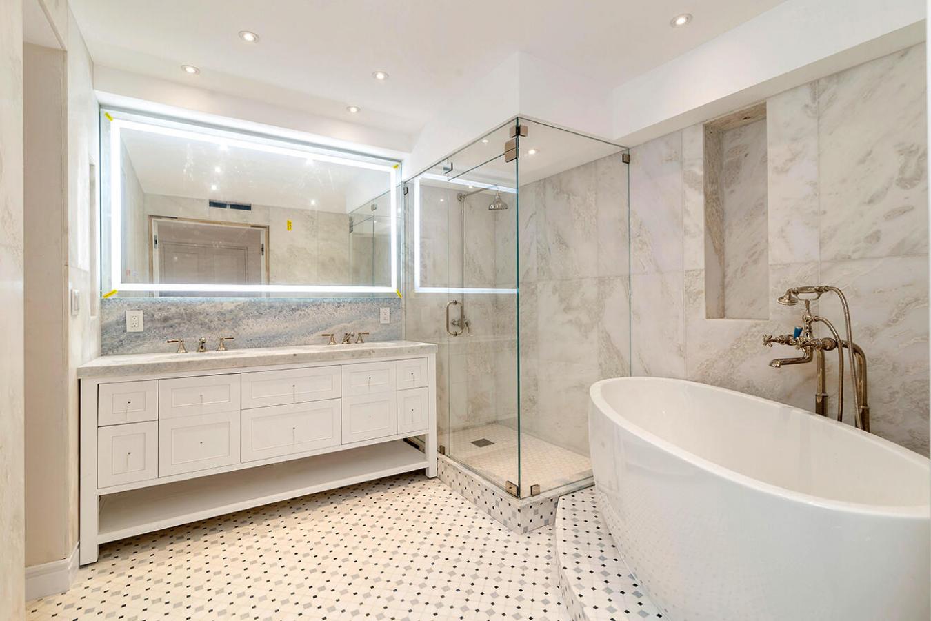 Palm Beach, Florida, 33480, United States, 3 Bedrooms Bedrooms, ,3 BathroomsBathrooms,Residential,For Sale,1824307