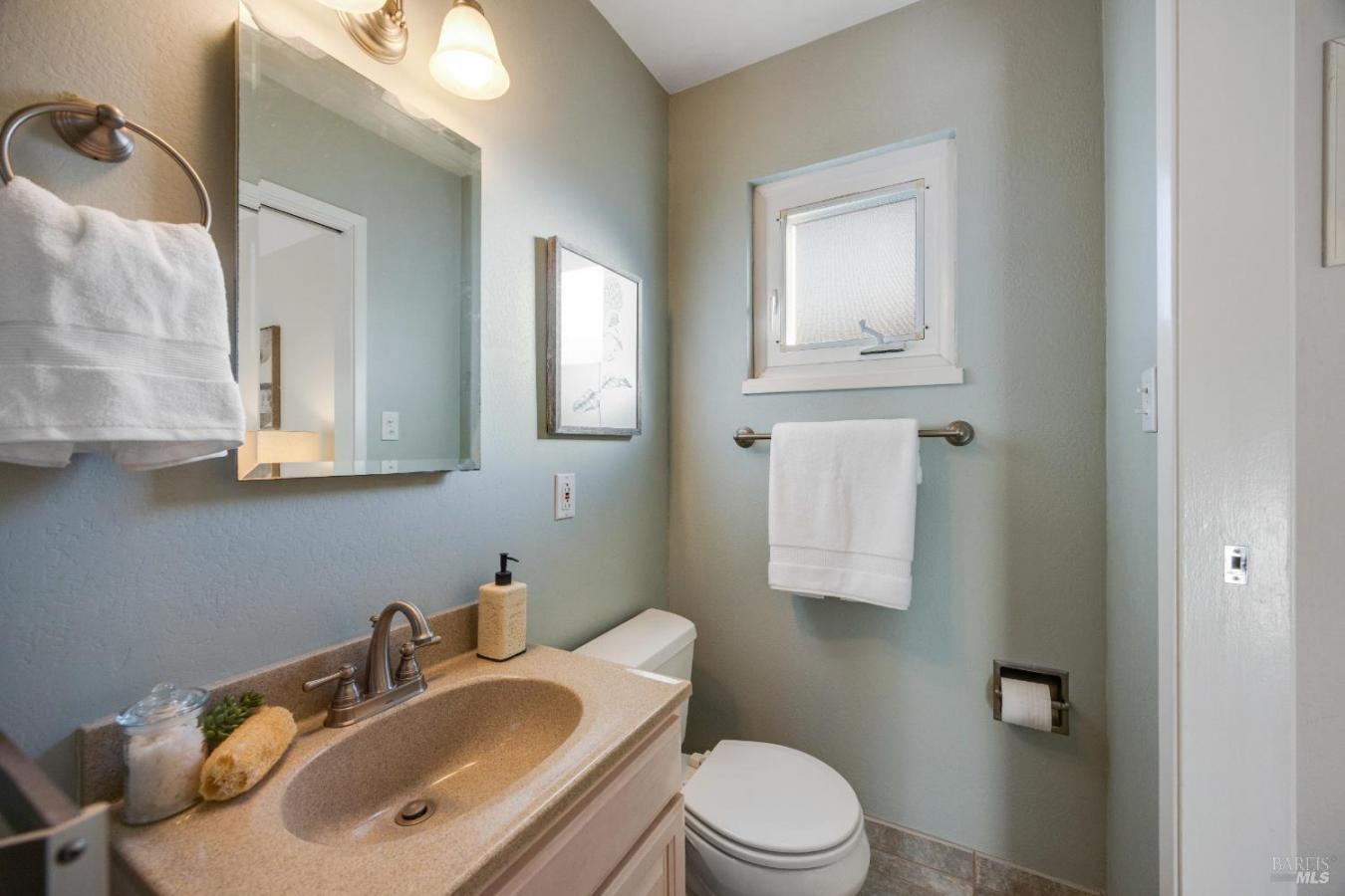 Novato, California, 94947, United States, 4 Bedrooms Bedrooms, ,2 BathroomsBathrooms,Residential,For Sale,1828827