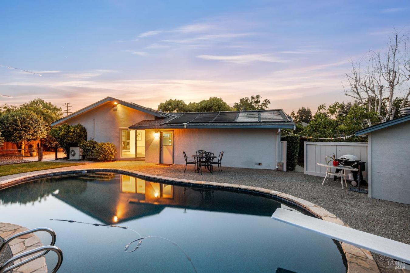 Novato, California, 94947, United States, 4 Bedrooms Bedrooms, ,2 BathroomsBathrooms,Residential,For Sale,1828827