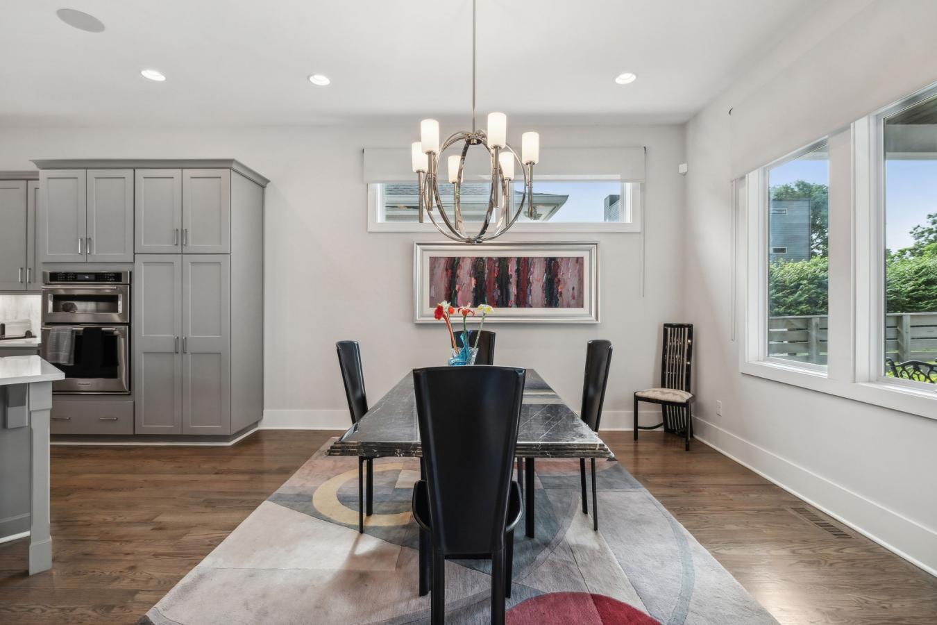 Nashville, Tennessee, 37203, United States, 4 Bedrooms Bedrooms, ,3 BathroomsBathrooms,Residential,For Sale,1824298