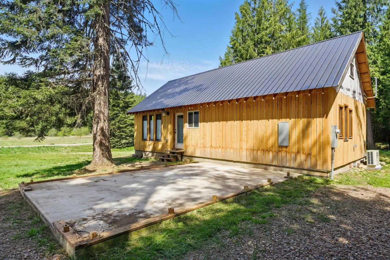 Clark Fork, Bonner, 83811, United States, 6 Bedrooms Bedrooms, ,3 BathroomsBathrooms,Residential,For Sale,1828824