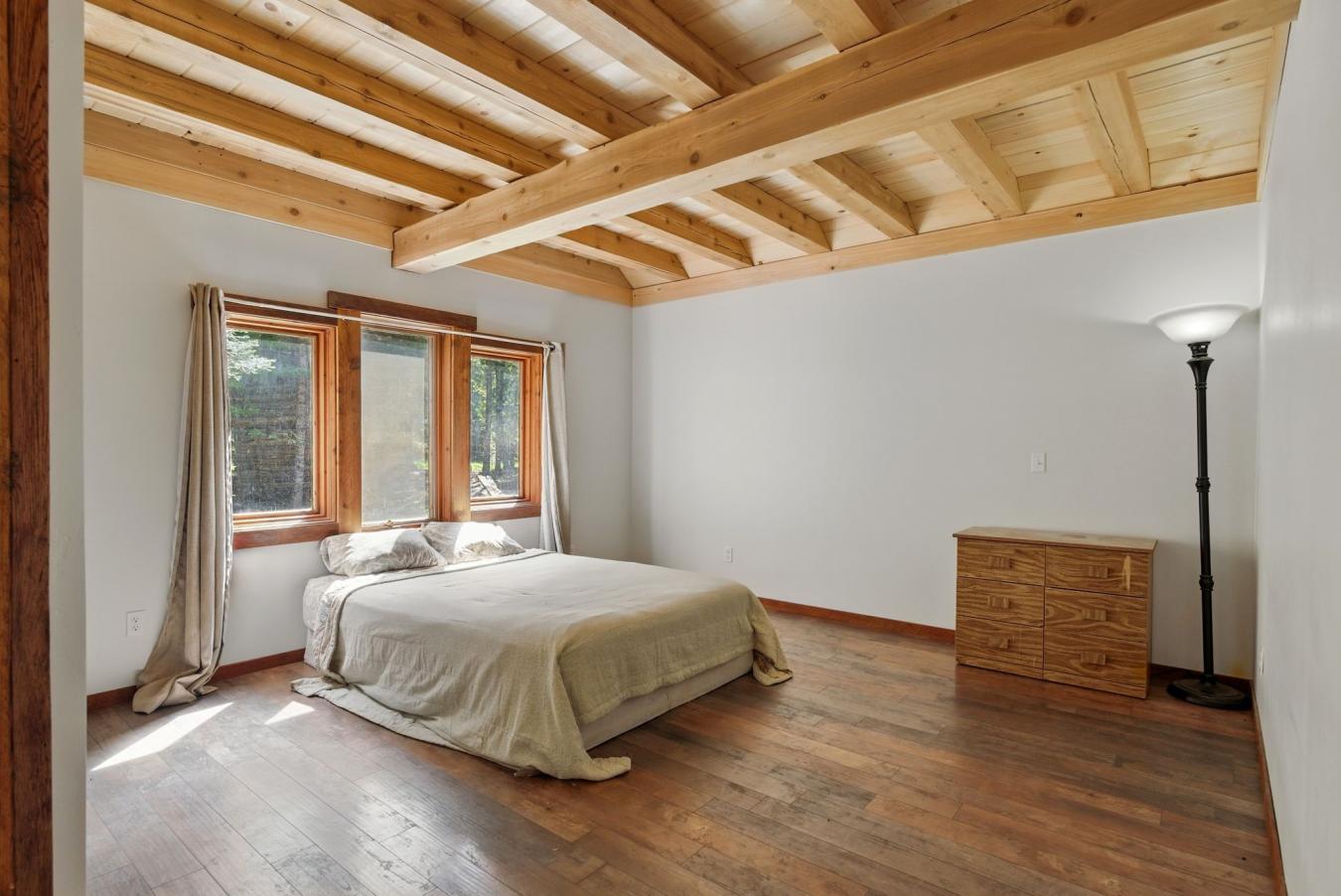 Clark Fork, Bonner, 83811, United States, 6 Bedrooms Bedrooms, ,3 BathroomsBathrooms,Residential,For Sale,1828824