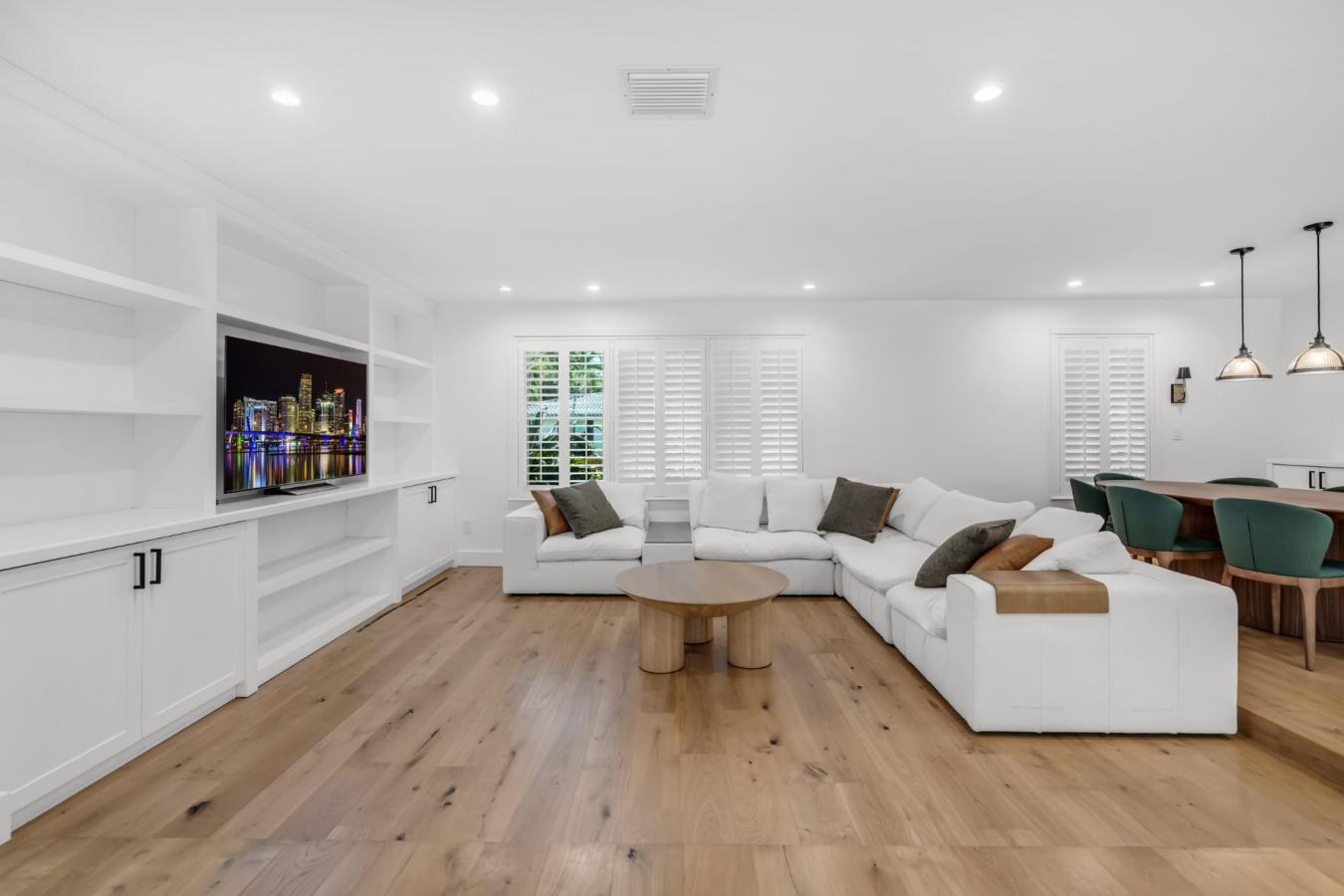 Palmetto Bay, Florida, 33157, United States, 3 Bedrooms Bedrooms, ,3 BathroomsBathrooms,Residential,For Sale,1828823