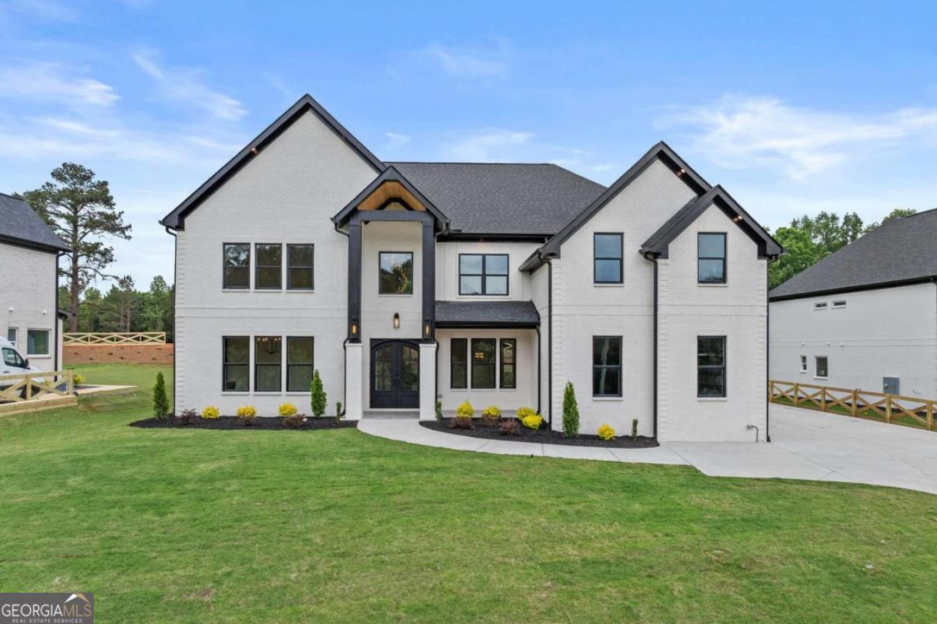 Braselton, Georgia, 30517, United States, 5 Bedrooms Bedrooms, ,4 BathroomsBathrooms,Residential,For Sale,1828821