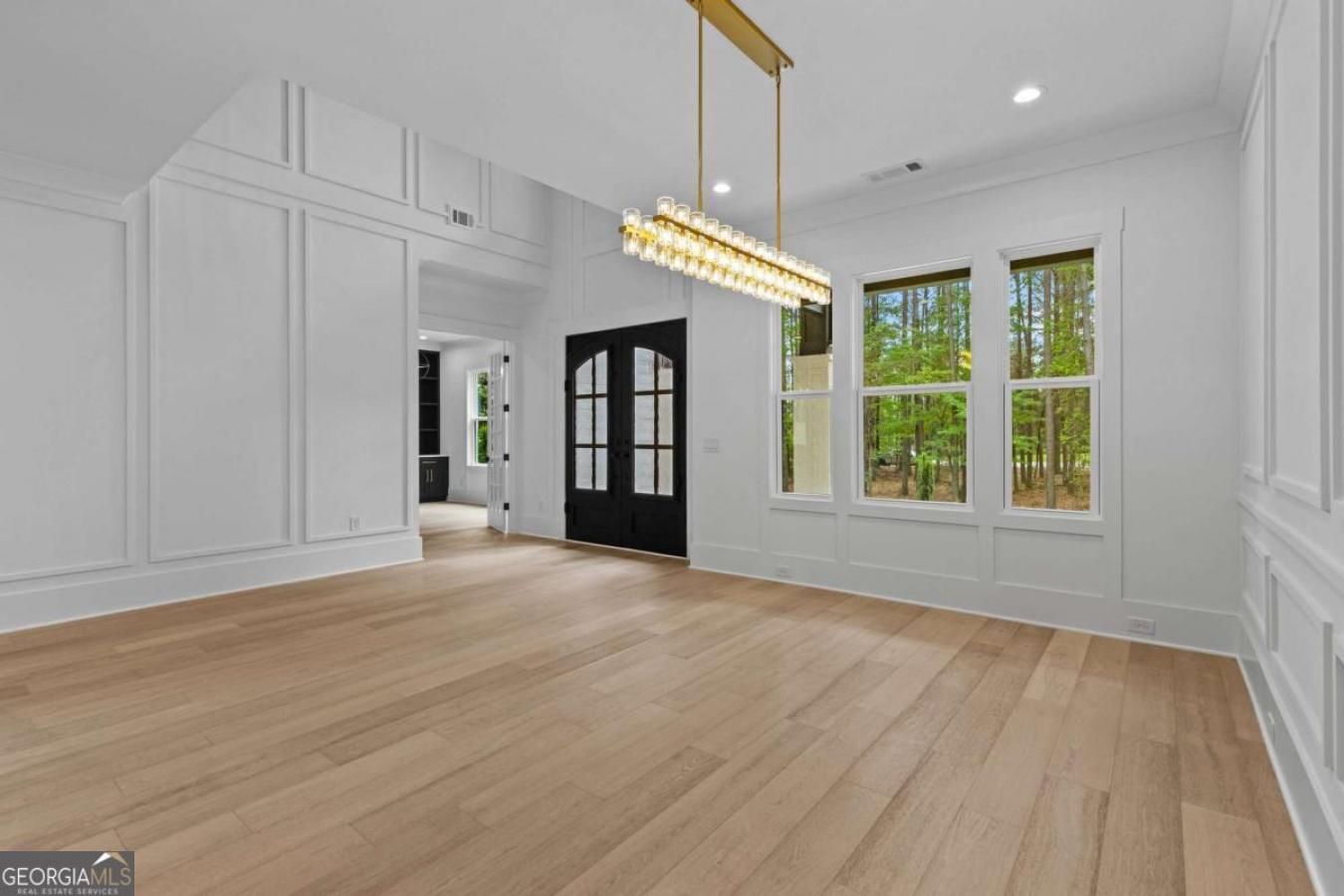 Auburn, Georgia, 30011, United States, 5 Bedrooms Bedrooms, ,5 BathroomsBathrooms,Residential,For Sale,1828820