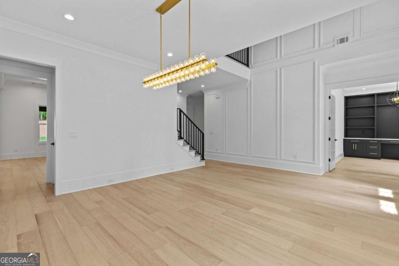 Auburn, Georgia, 30011, United States, 5 Bedrooms Bedrooms, ,5 BathroomsBathrooms,Residential,For Sale,1828820