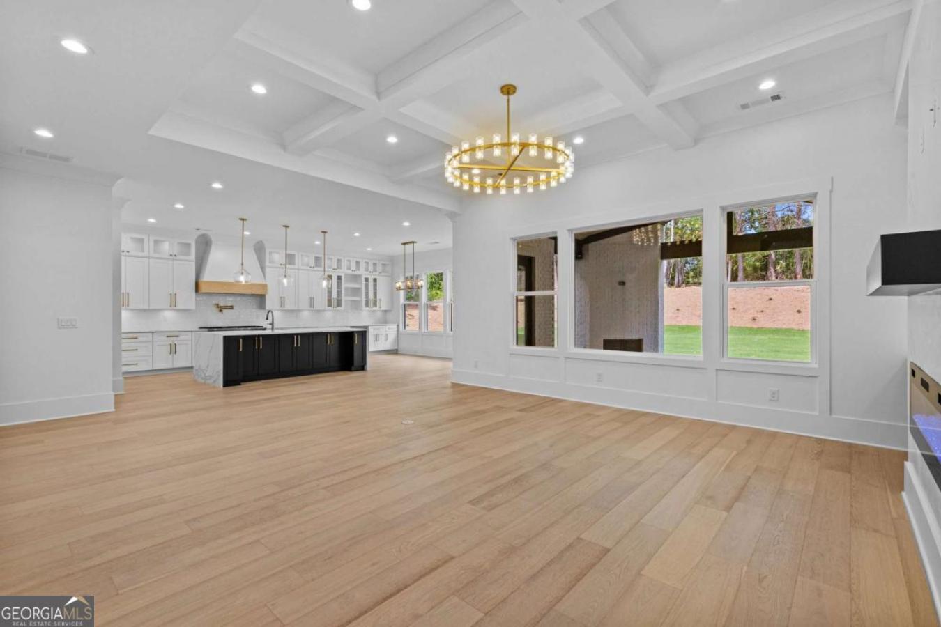 Auburn, Georgia, 30011, United States, 5 Bedrooms Bedrooms, ,5 BathroomsBathrooms,Residential,For Sale,1828820