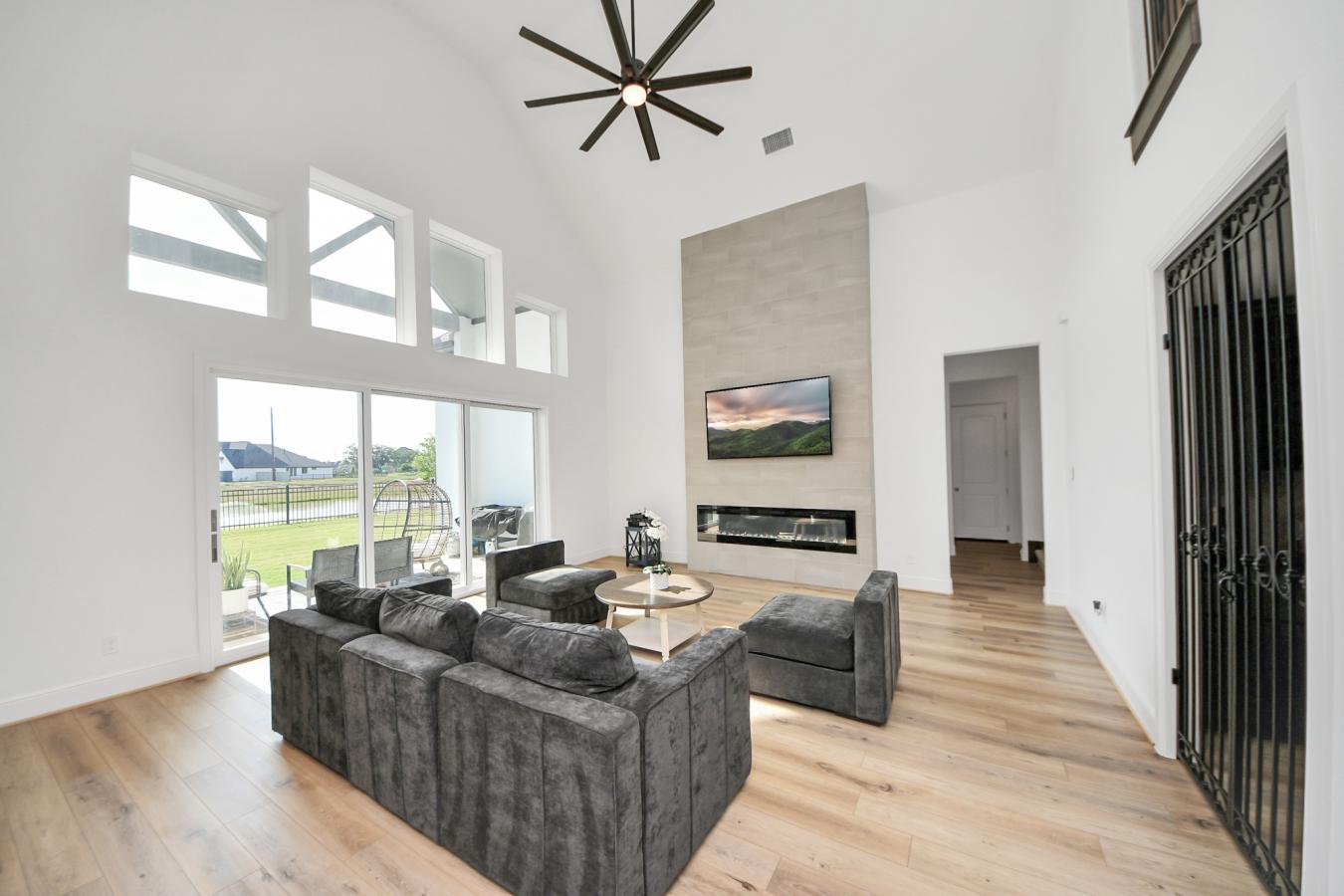 Manvel, Brazoria, 77578, United States, 5 Bedrooms Bedrooms, ,5 BathroomsBathrooms,Residential,For Sale,1828819