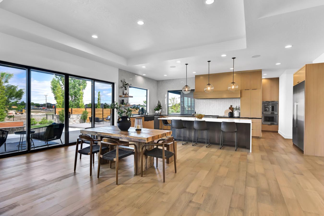 Meridian, Idaho, 83642, United States, 5 Bedrooms Bedrooms, ,5 BathroomsBathrooms,Residential,For Sale,1824296