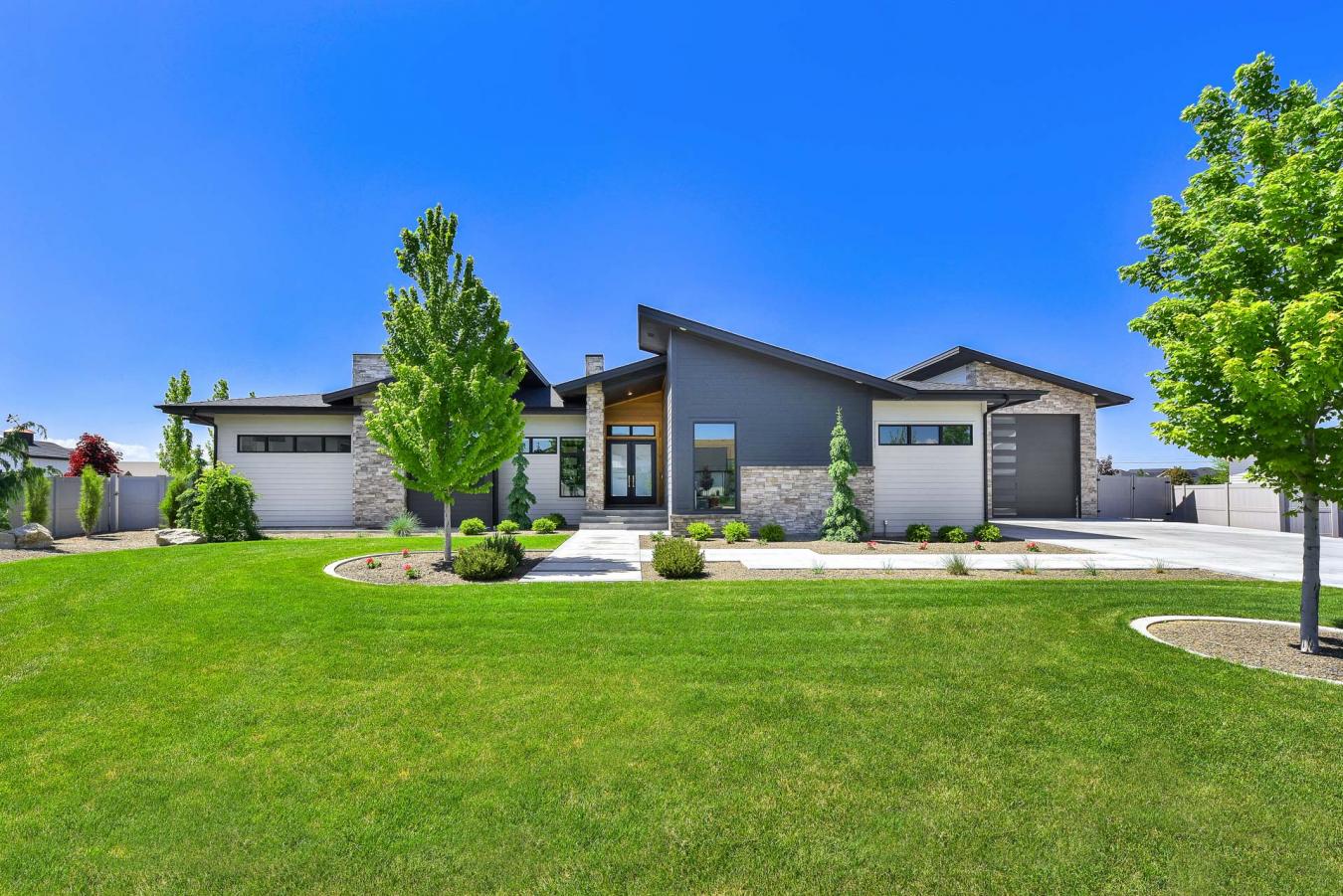 Meridian, Idaho, 83642, United States, 5 Bedrooms Bedrooms, ,5 BathroomsBathrooms,Residential,For Sale,1824296