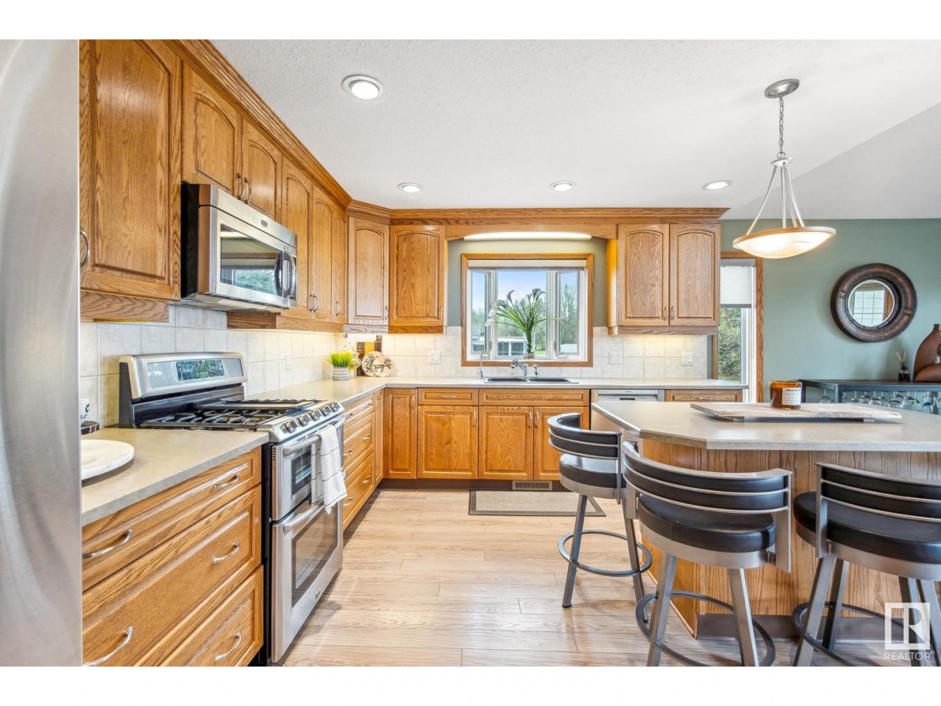 Rural Leduc County, AB, T0C2V0, Canada, 7 Bedrooms Bedrooms, ,3 BathroomsBathrooms,Residential,For Sale,1828818