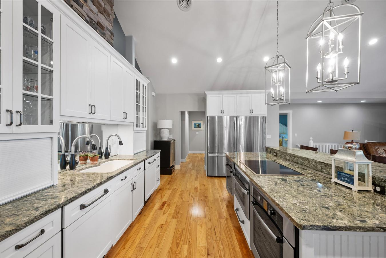 Brooklyn, Michigan, 49230, United States, 5 Bedrooms Bedrooms, ,3 BathroomsBathrooms,Residential,For Sale,1824295
