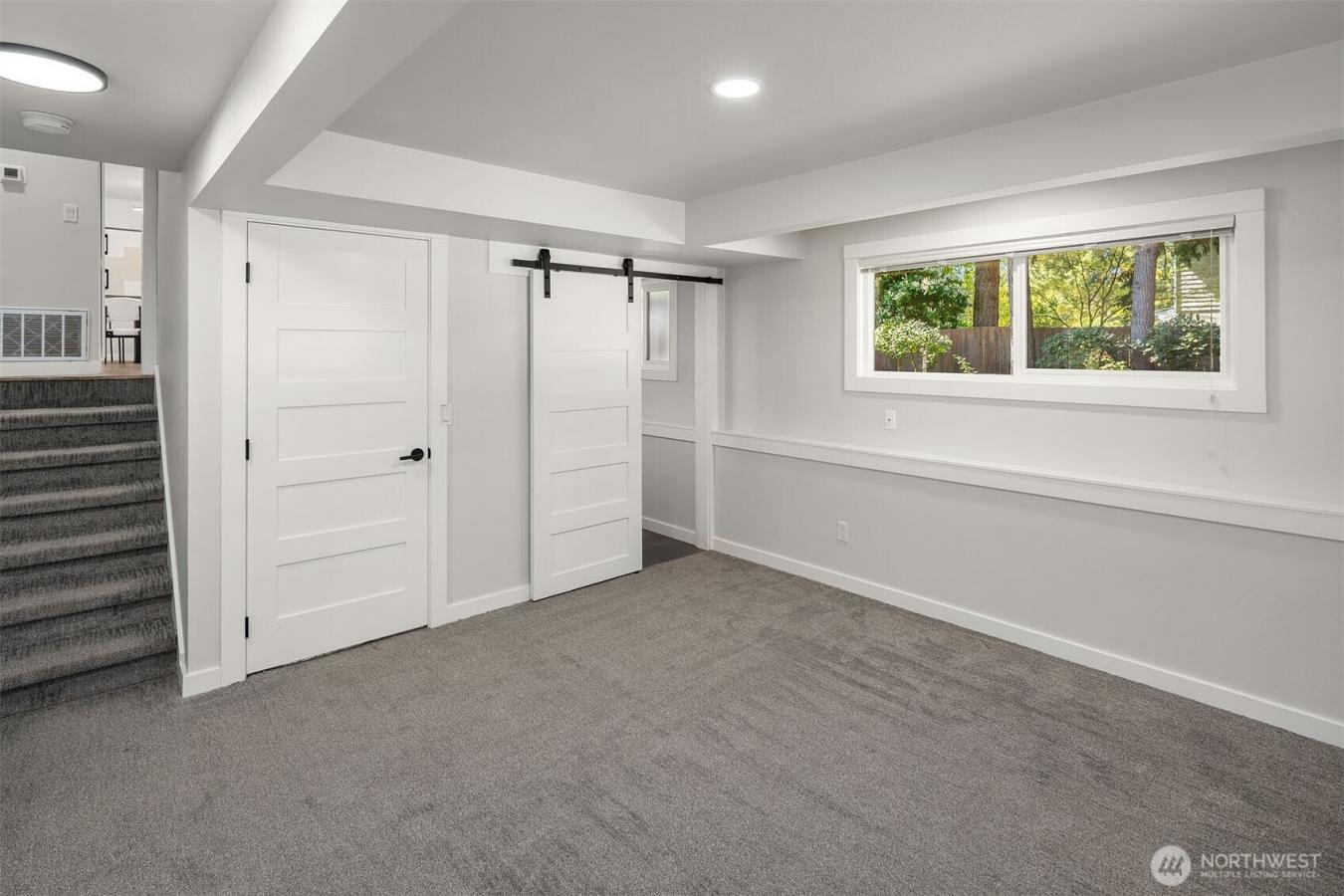 Kirkland, Washington, 98034, United States, 3 Bedrooms Bedrooms, ,1 BathroomBathrooms,Residential,For Sale,1828815