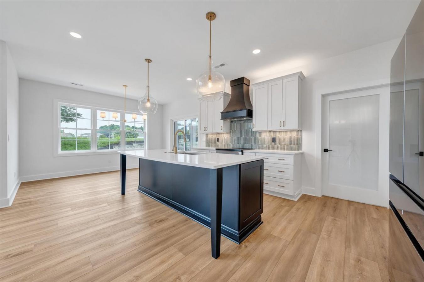 Huddleston, Bedford, 24104, United States, 3 Bedrooms Bedrooms, ,2 BathroomsBathrooms,Residential,For Sale,1828814