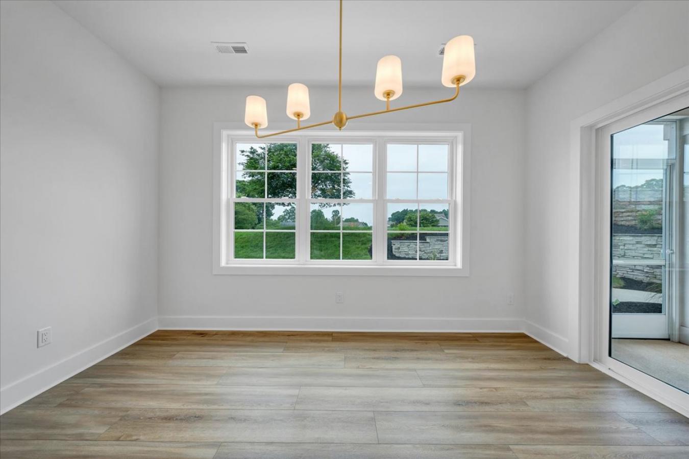 Huddleston, Bedford, 24104, United States, 3 Bedrooms Bedrooms, ,2 BathroomsBathrooms,Residential,For Sale,1828814