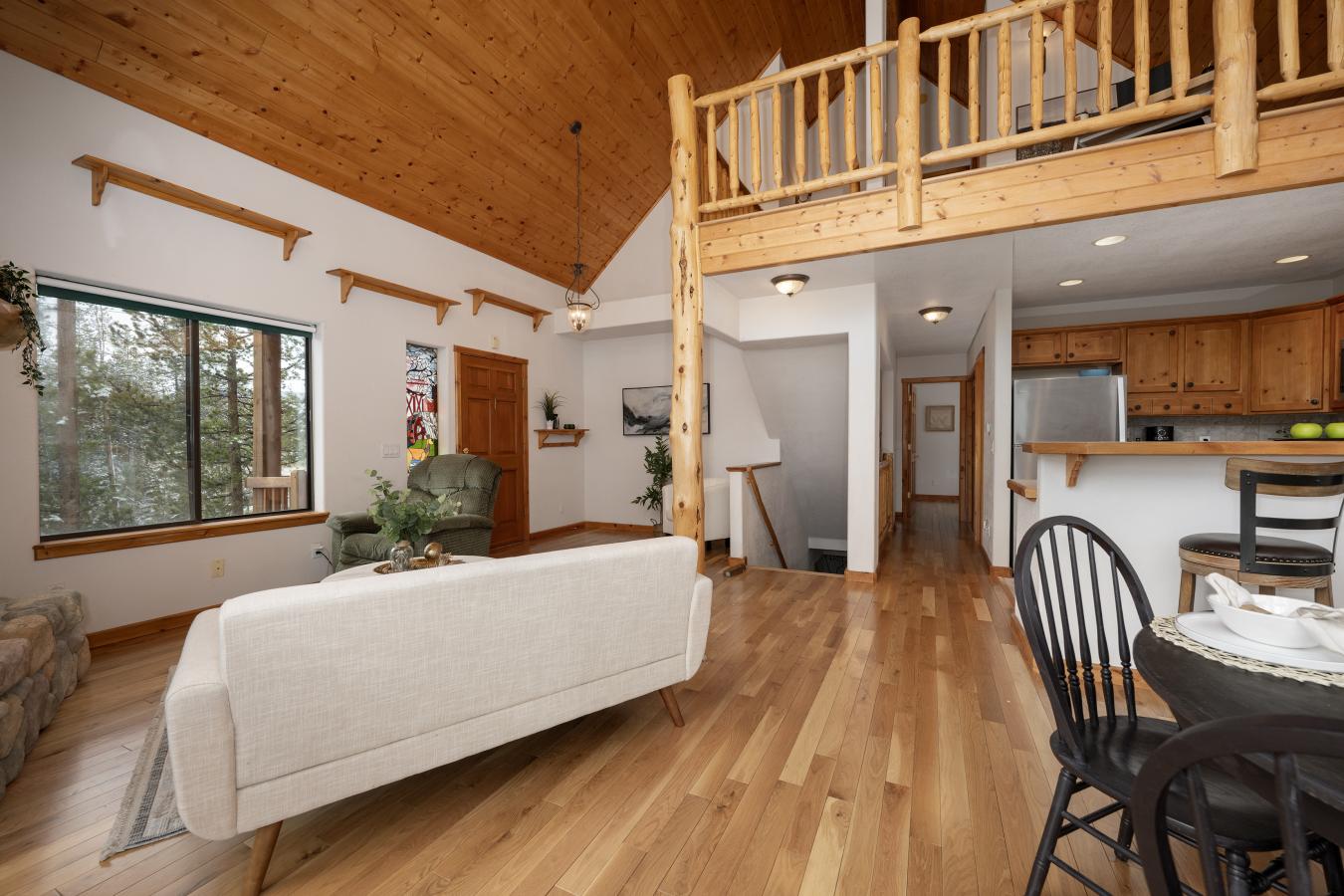 Grand Lake, Grand, 80447, United States, 4 Bedrooms Bedrooms, ,4 BathroomsBathrooms,Residential,For Sale,1828808