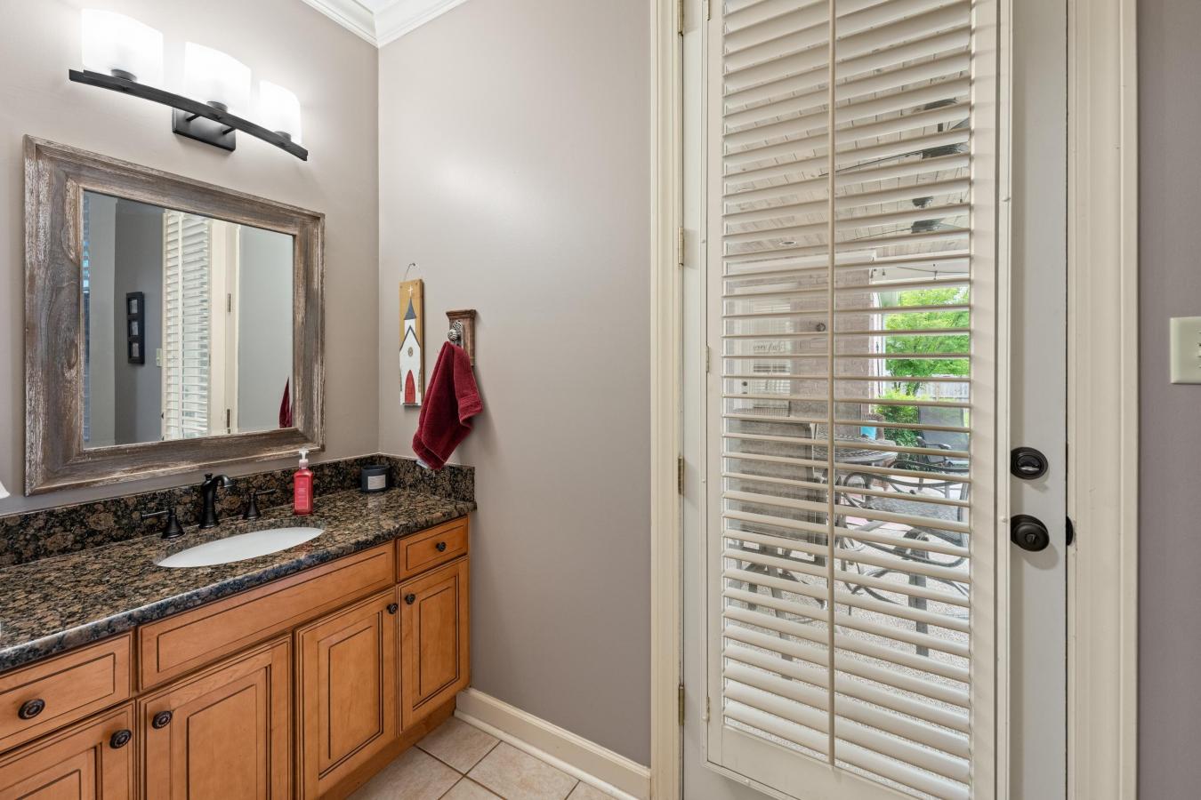 Germantown, Tennessee, 38139, United States, 5 Bedrooms Bedrooms, ,4 BathroomsBathrooms,Residential,For Sale,1828806
