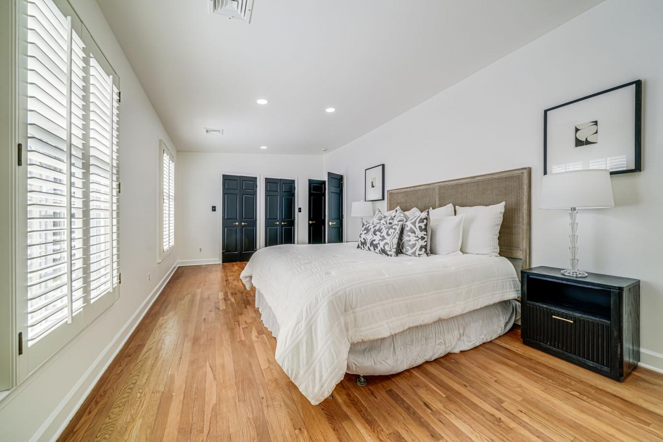Chevy Chase, Montgomery, MD, 20815, United States, 4 Bedrooms Bedrooms, ,3 BathroomsBathrooms,Residential,For Sale,1828805