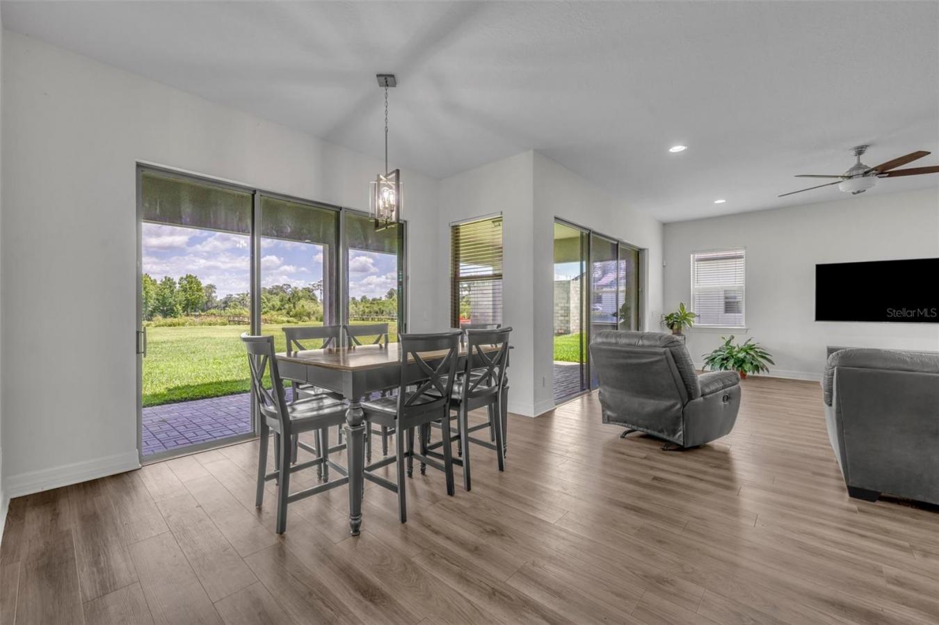 ORLANDO, Florida, 32820, United States, 6 Bedrooms Bedrooms, ,5 BathroomsBathrooms,Residential,For Sale,1828804