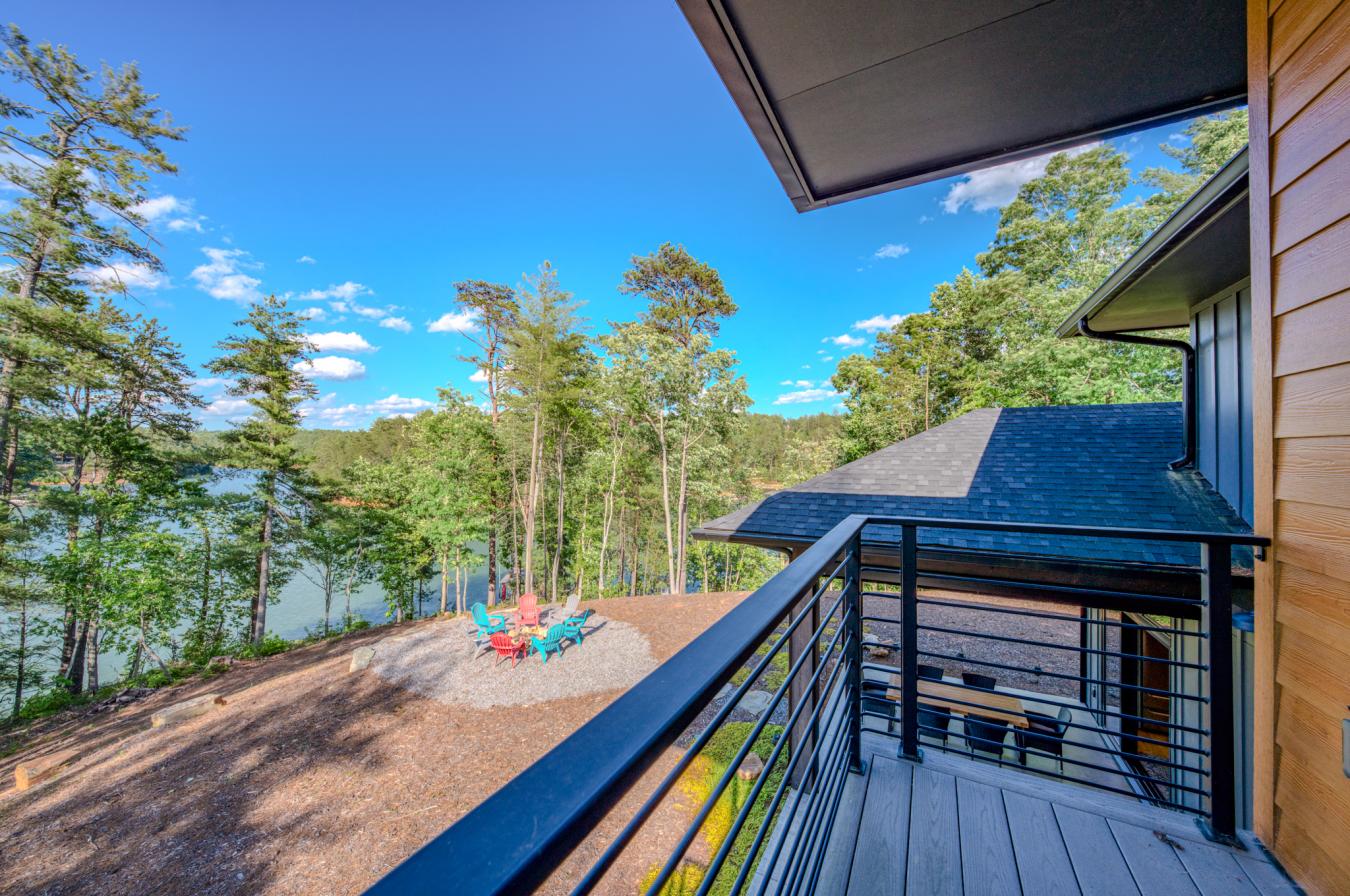 Nebo, North Carolina, 28761, United States, 3 Bedrooms Bedrooms, ,3 BathroomsBathrooms,Residential,For Sale,1828802