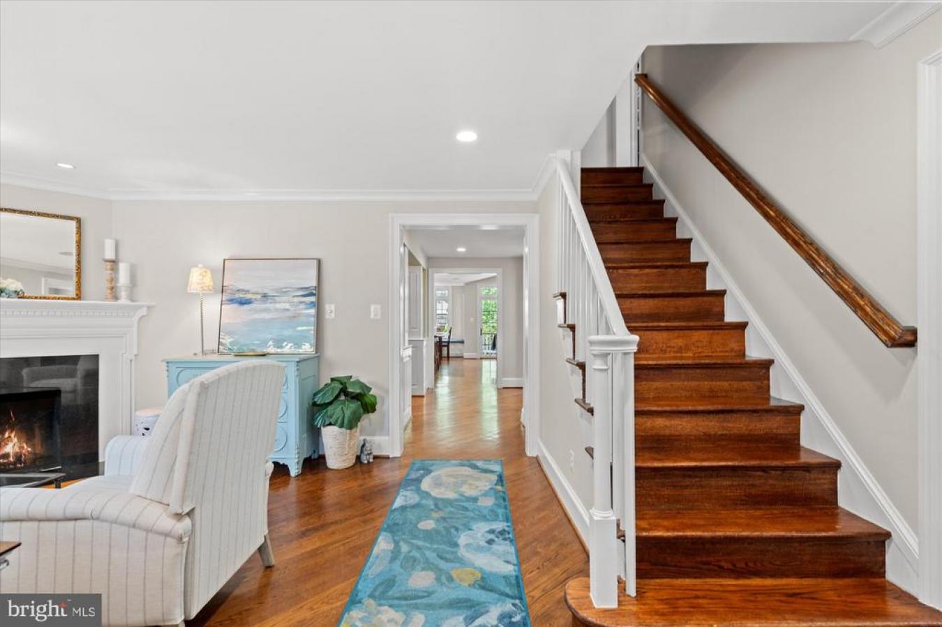 Arlington, Virginia, 22207, United States, 4 Bedrooms Bedrooms, ,5 BathroomsBathrooms,Residential,For Sale,1829789
