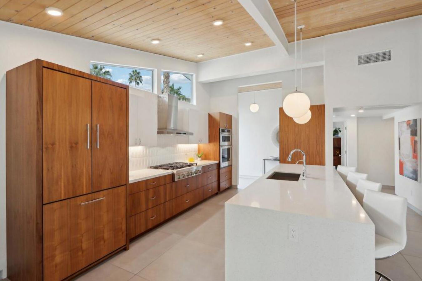 Palm Springs, California, 92262, United States, 3 Bedrooms Bedrooms, ,4 BathroomsBathrooms,Residential,For Sale,1829787