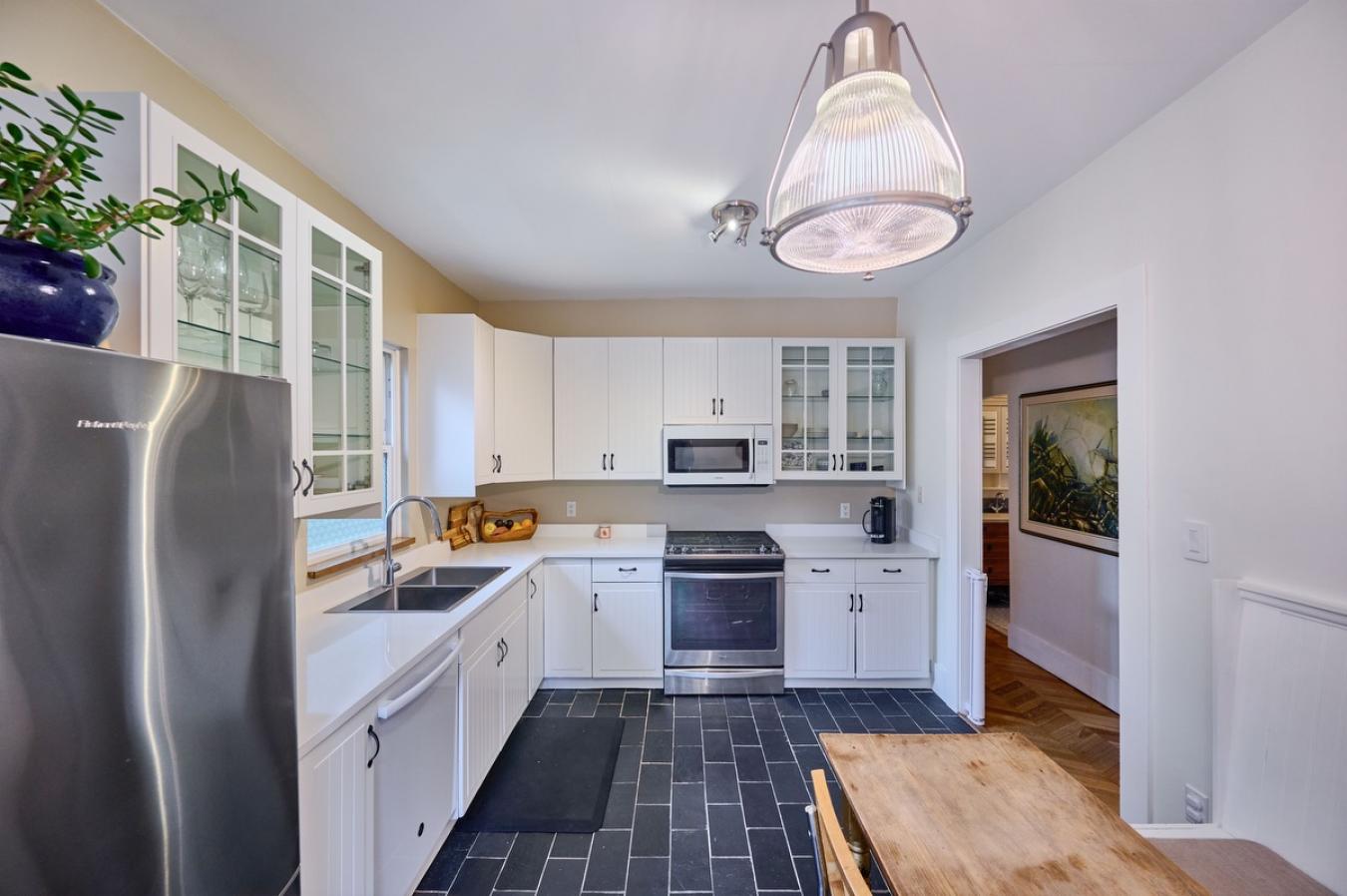 North Vancouver, BC, Canada, 3 Bedrooms Bedrooms, ,3 BathroomsBathrooms,Residential,For Sale,1829783