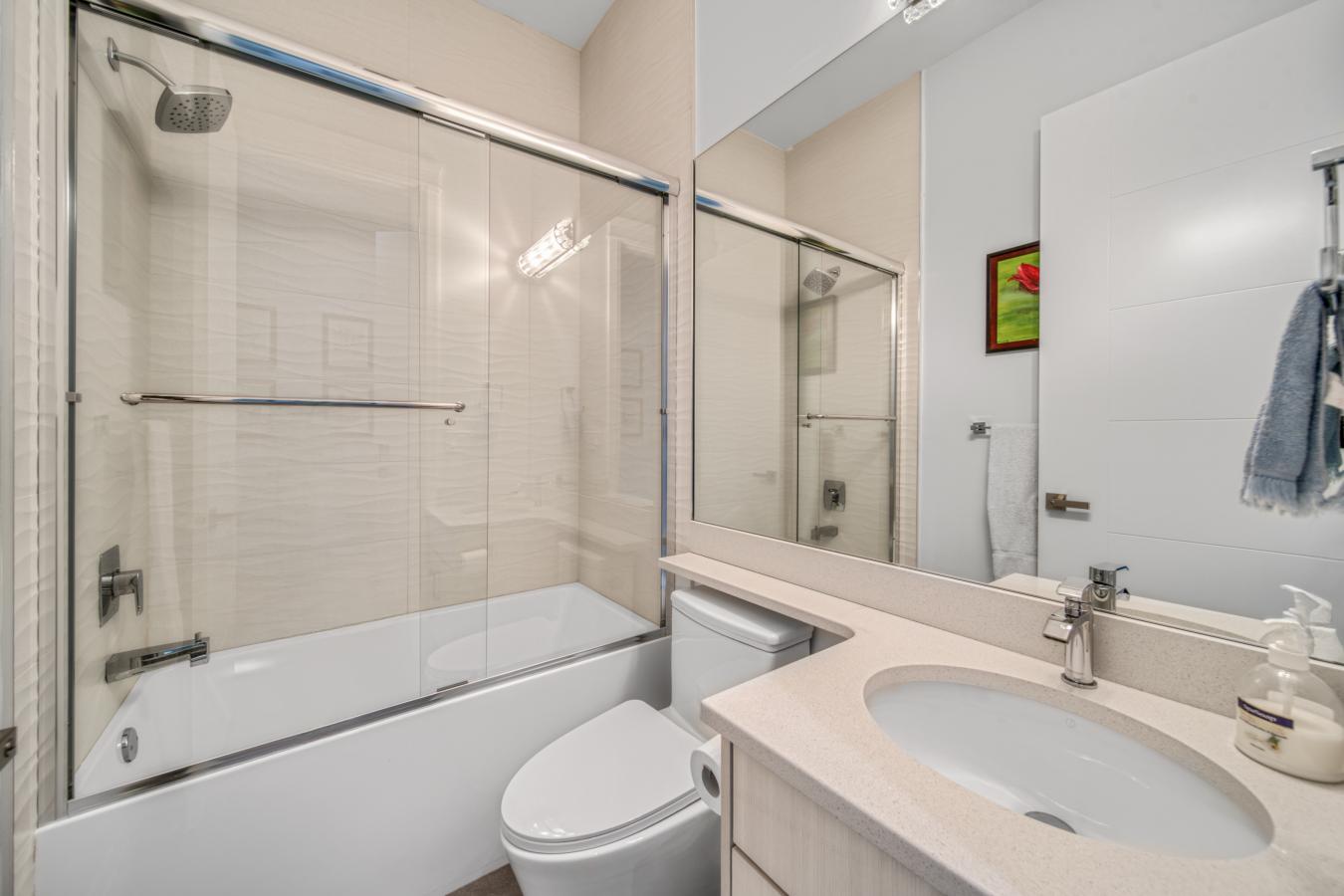 Surrey, BC, Canada, 5 Bedrooms Bedrooms, ,5 BathroomsBathrooms,Residential,For Sale,1829782