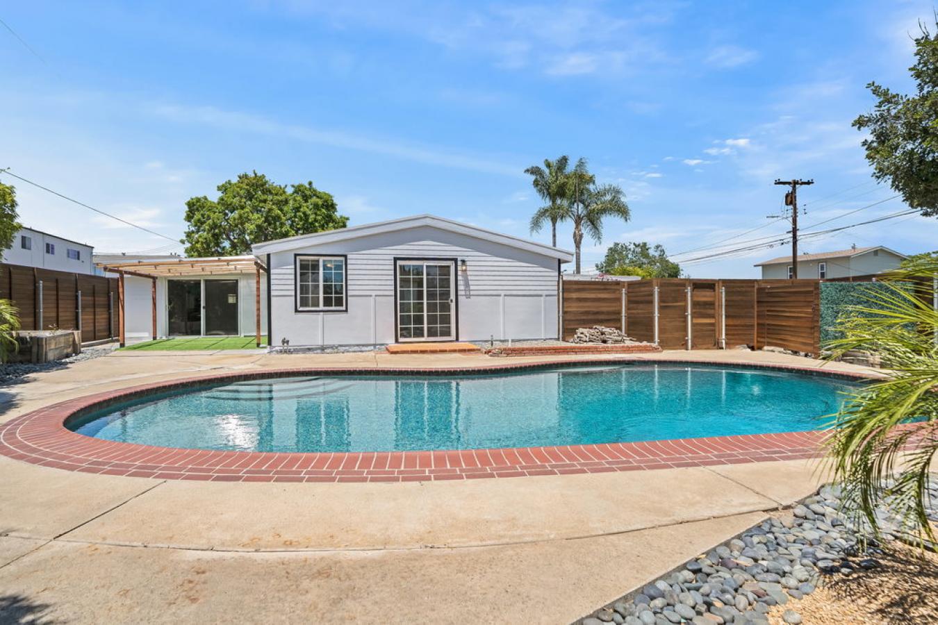 San Diego, California, 92123, United States, 4 Bedrooms Bedrooms, ,2 BathroomsBathrooms,Residential,For Sale,1829776