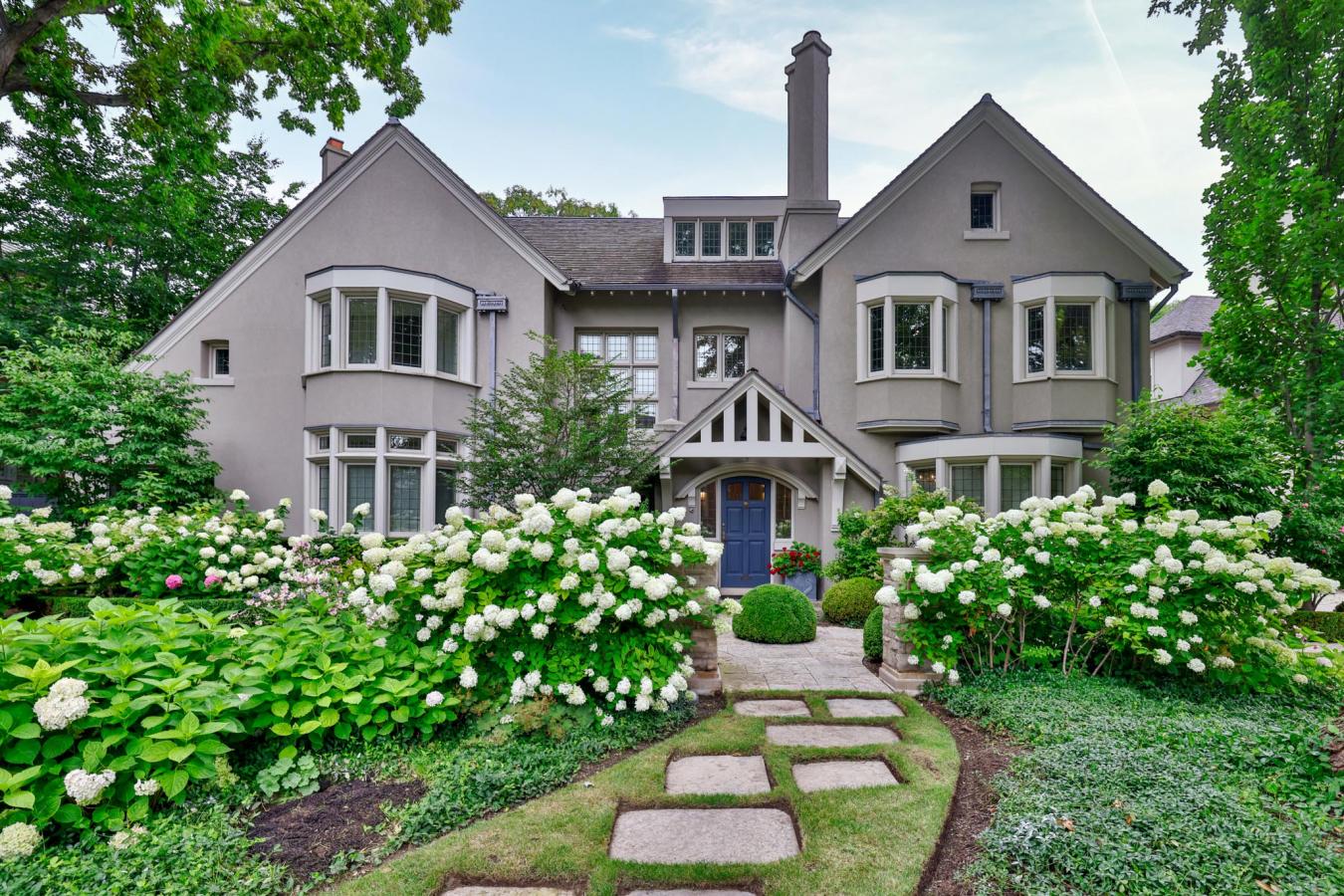 Toronto, ON, ON M4W 2A8, Canada, ,9 BathroomsBathrooms,Residential,For Sale,1824291