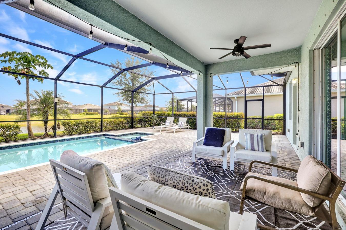 Naples, Florida, 34120, United States, 5 Bedrooms Bedrooms, ,4 BathroomsBathrooms,Residential,For Sale,1824290