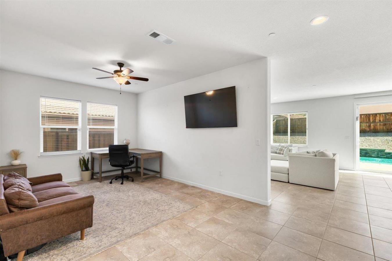 Patterson, California, 95363, United States, 5 Bedrooms Bedrooms, ,3 BathroomsBathrooms,Residential,For Sale,1831688