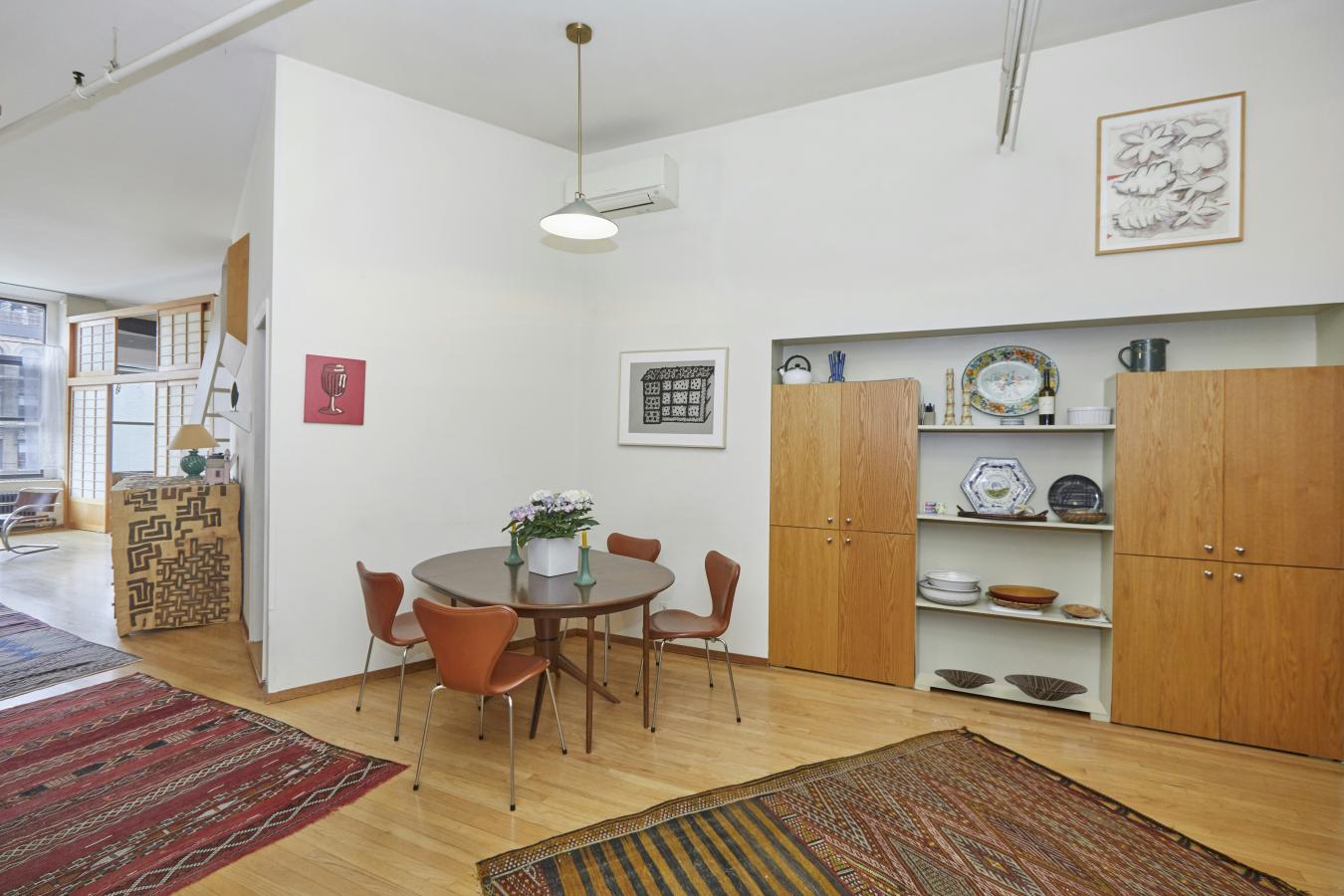 Chelsea, New York, 10011, United States, 3 Bedrooms Bedrooms, ,2 BathroomsBathrooms,Residential,For Sale,1828787