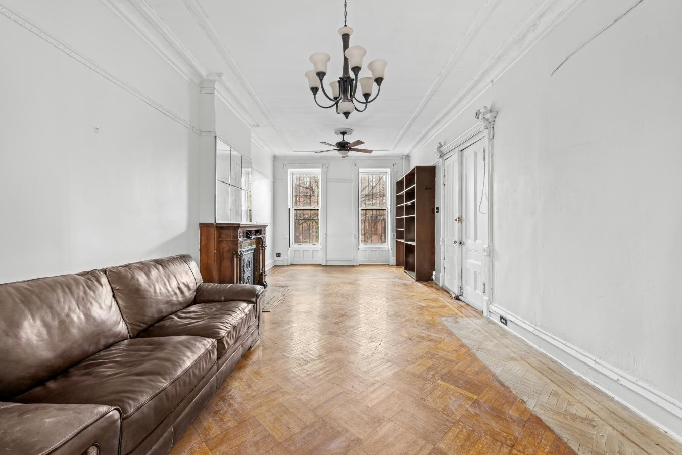 Stuyvesant Heights, New York, 11233, United States, 8 Bedrooms Bedrooms, ,5 BathroomsBathrooms,Residential,For Sale,1828784