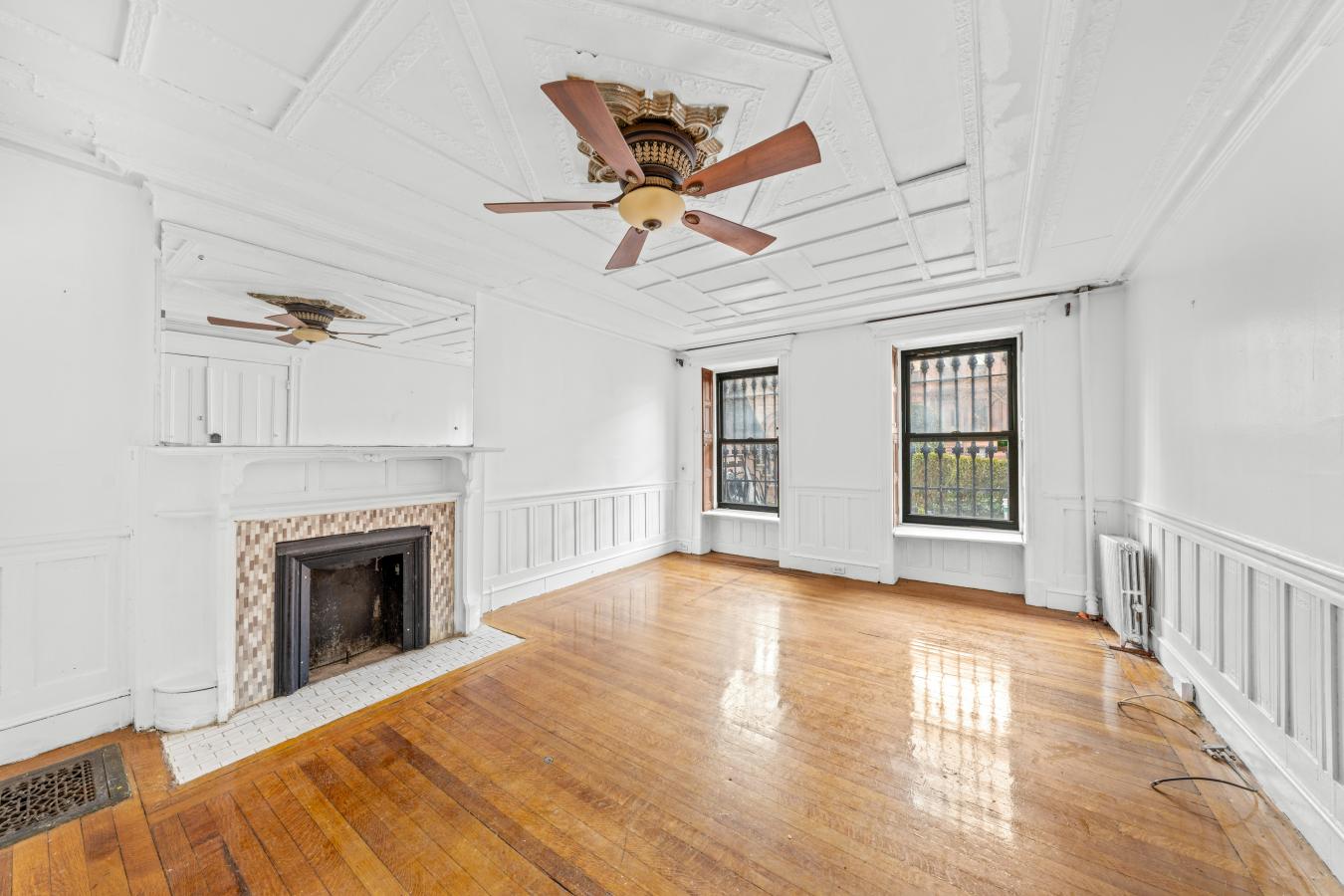 Stuyvesant Heights, New York, 11233, United States, 8 Bedrooms Bedrooms, ,5 BathroomsBathrooms,Residential,For Sale,1828784