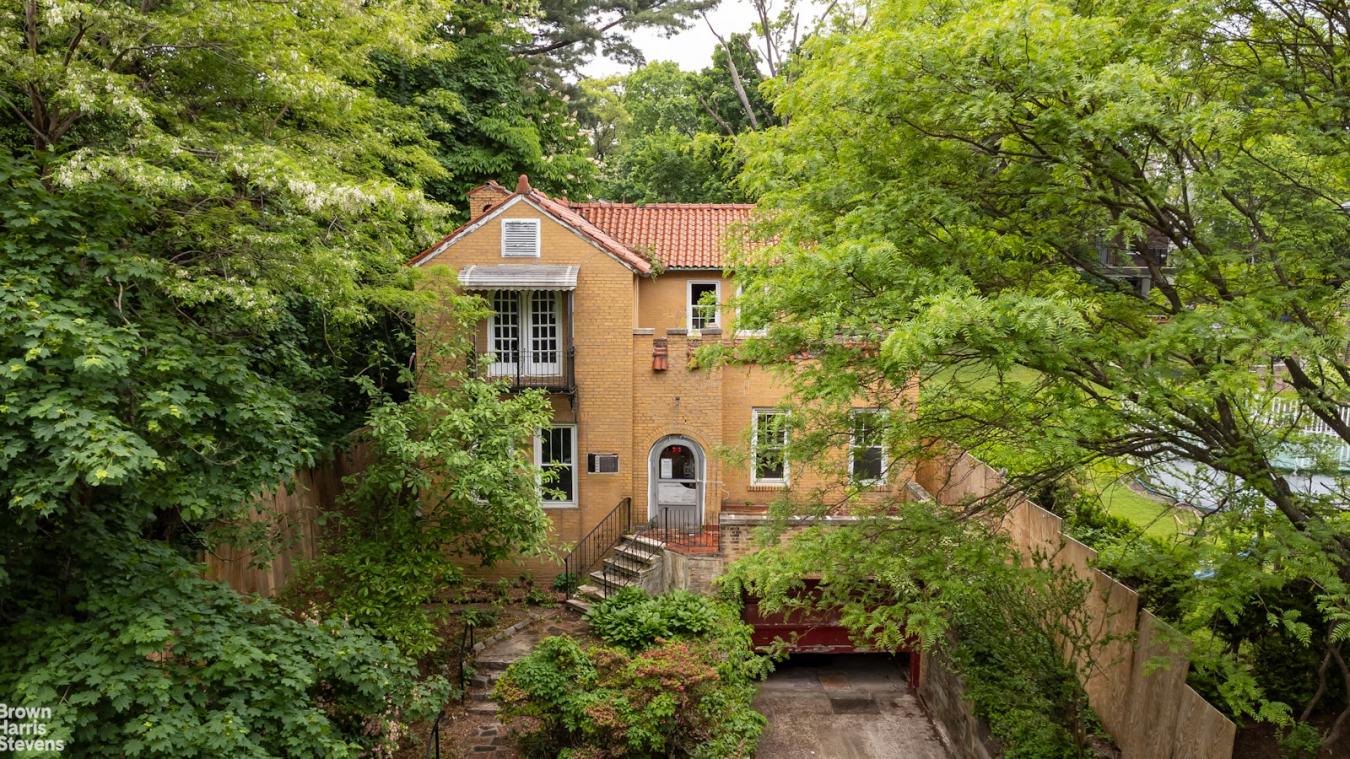 Spuyten Duyvil, New York, 10463, United States, ,Residential,For Sale,1828780
