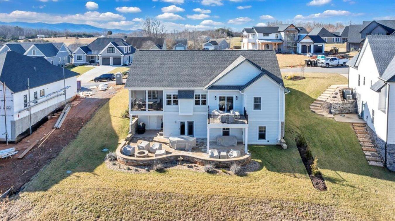 Huddleston, Virginia, 24104, United States, 4 Bedrooms Bedrooms, ,3 BathroomsBathrooms,Residential,For Sale,1831682